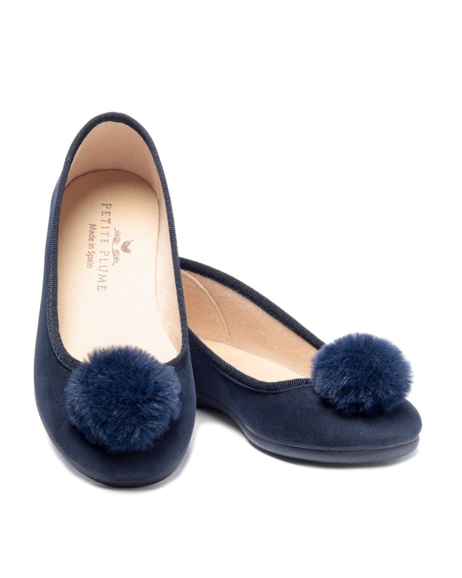 Femmes Petite Plume | Chausson Juliette Pour Femme En Daim Bleu Marine Avec Un Pompon Festif